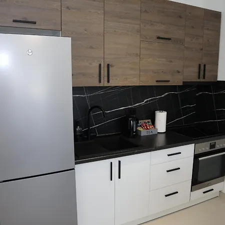 Keman Apartment *