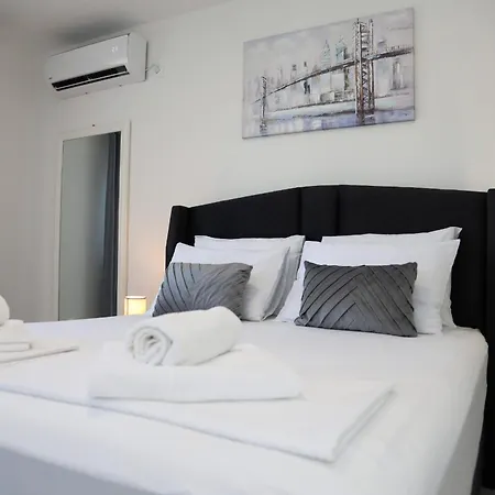 Keman Apartment